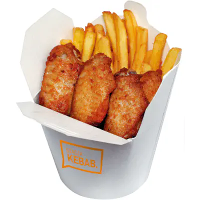 Chrupiące skrzydełka z frytkami