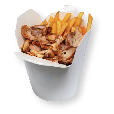 Mięso z frytkami i sosem