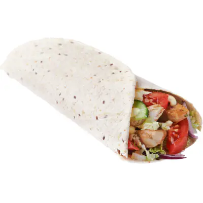 Klasyczny kebab w cieście z mięsem, warzywami i sosem