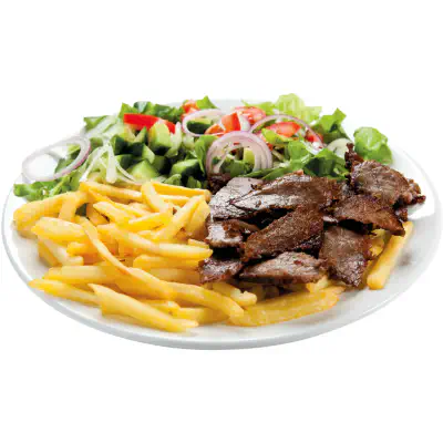 Danie na talerzu – mięso, frytki i surówka